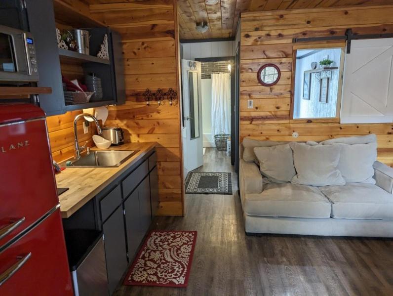 Red Barn Retreat 호텔 North Fork 외부 사진